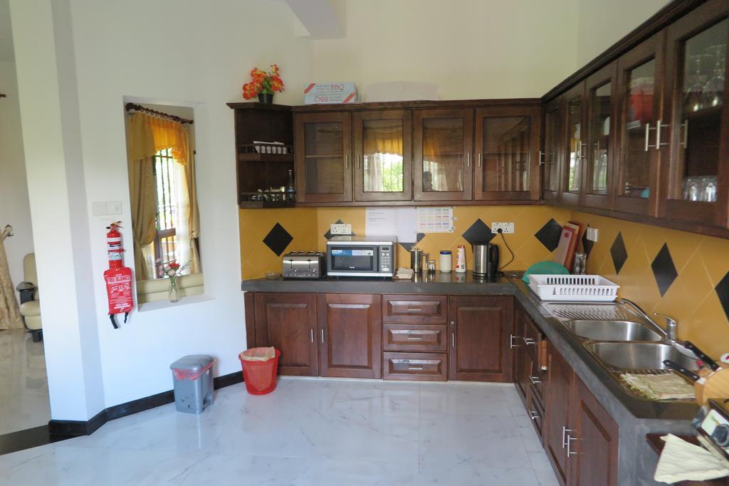 Villa16Хіккадува Екстер'єр фото
