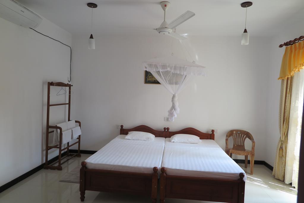 Villa16Хіккадува Номер фото