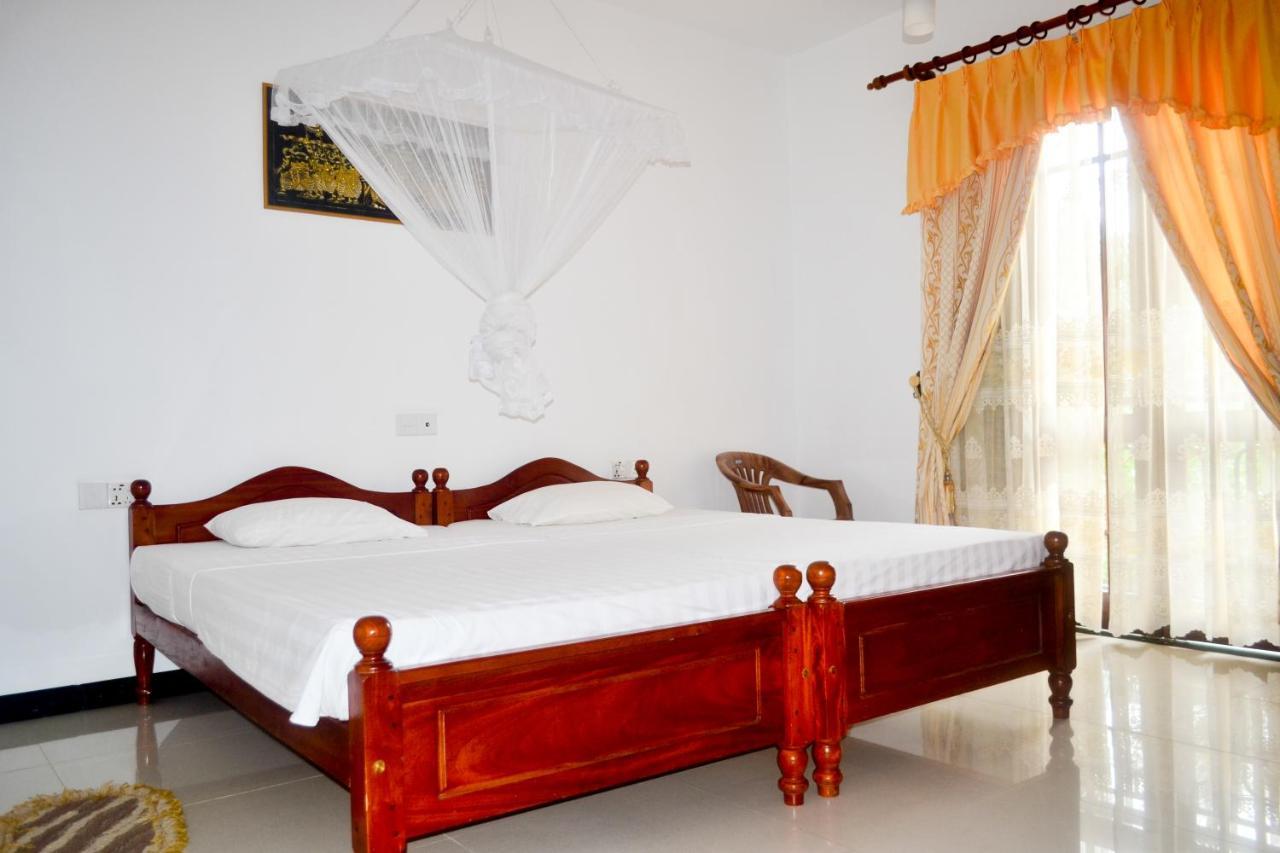 Villa16Хіккадува Екстер'єр фото